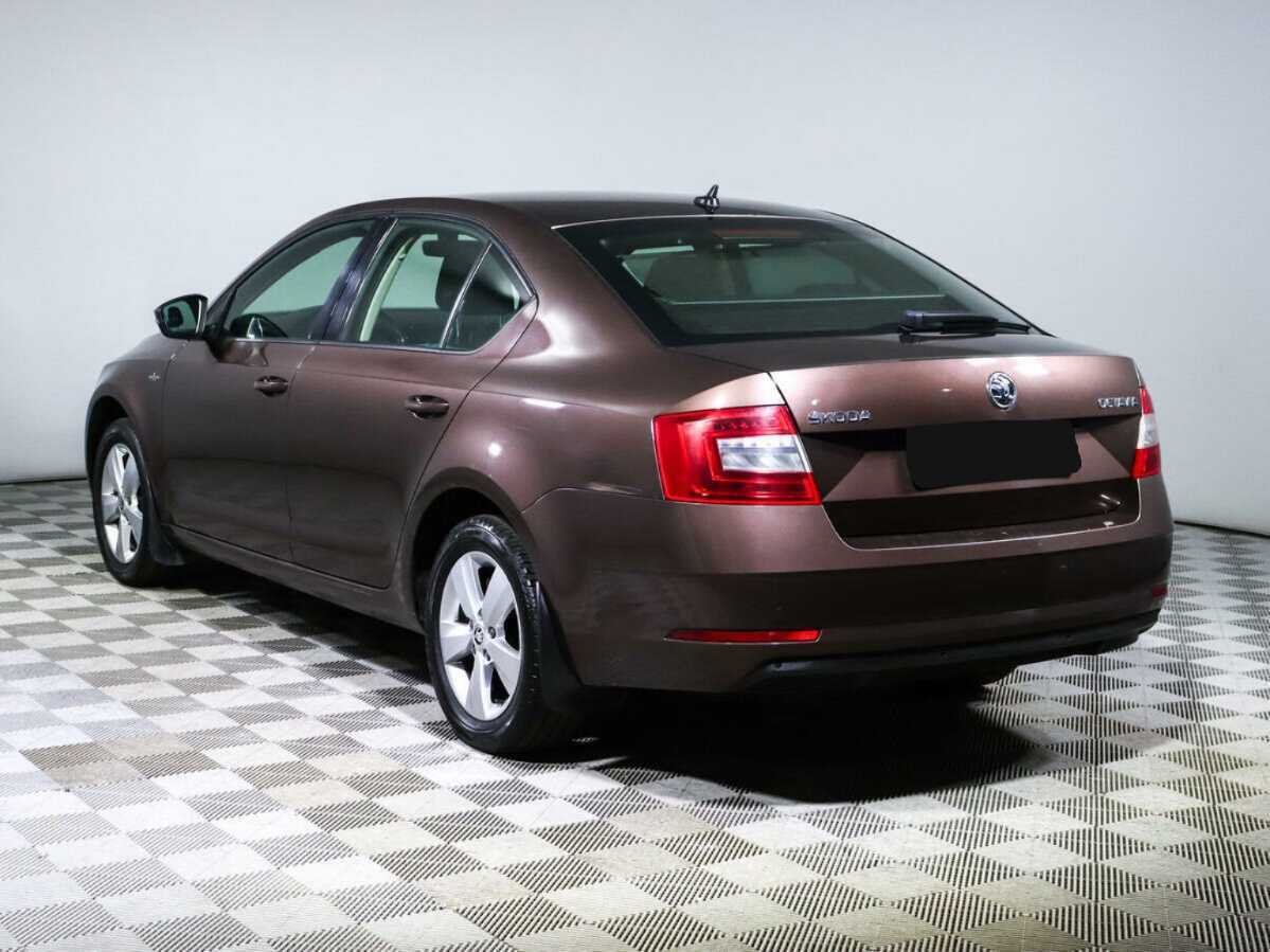 Купить Skoda Octavia с пробегом. Фото: #6