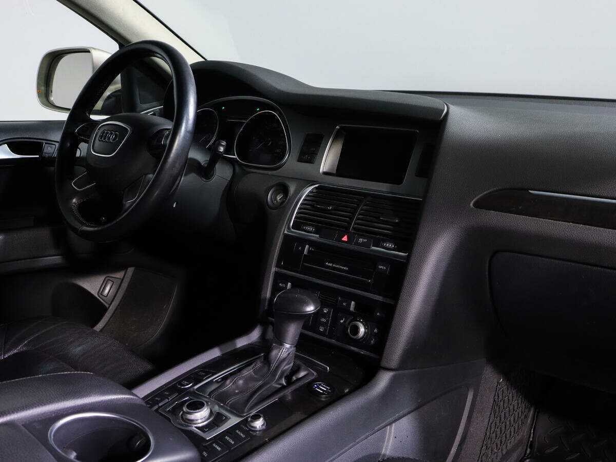 Купить Audi Q7 с пробегом. Фото: #8
