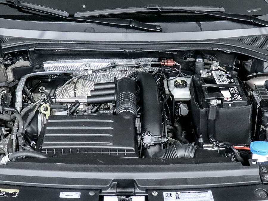 Купить Volkswagen Tiguan с пробегом. Фото: #14