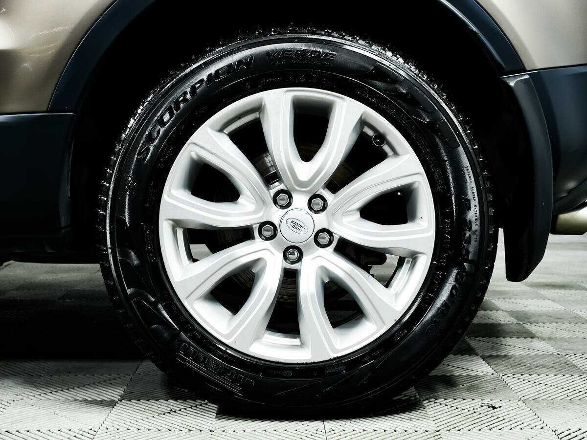 Купить Land Rover Range Rover Evoque с пробегом. Фото: #13