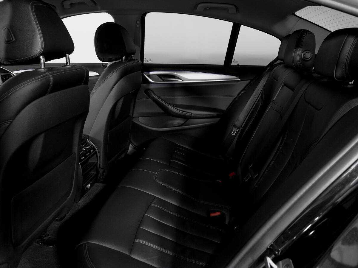 Купить BMW 5 серии с пробегом. Фото: #9