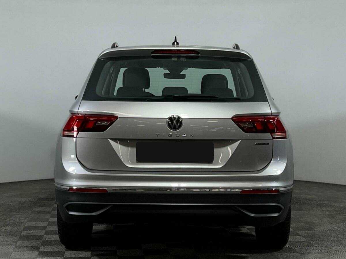 Купить Volkswagen Tiguan с пробегом. Фото: #5