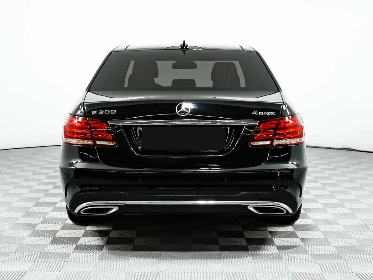 Купить Mercedes-Benz E-Класс с пробегом. Фото: #4