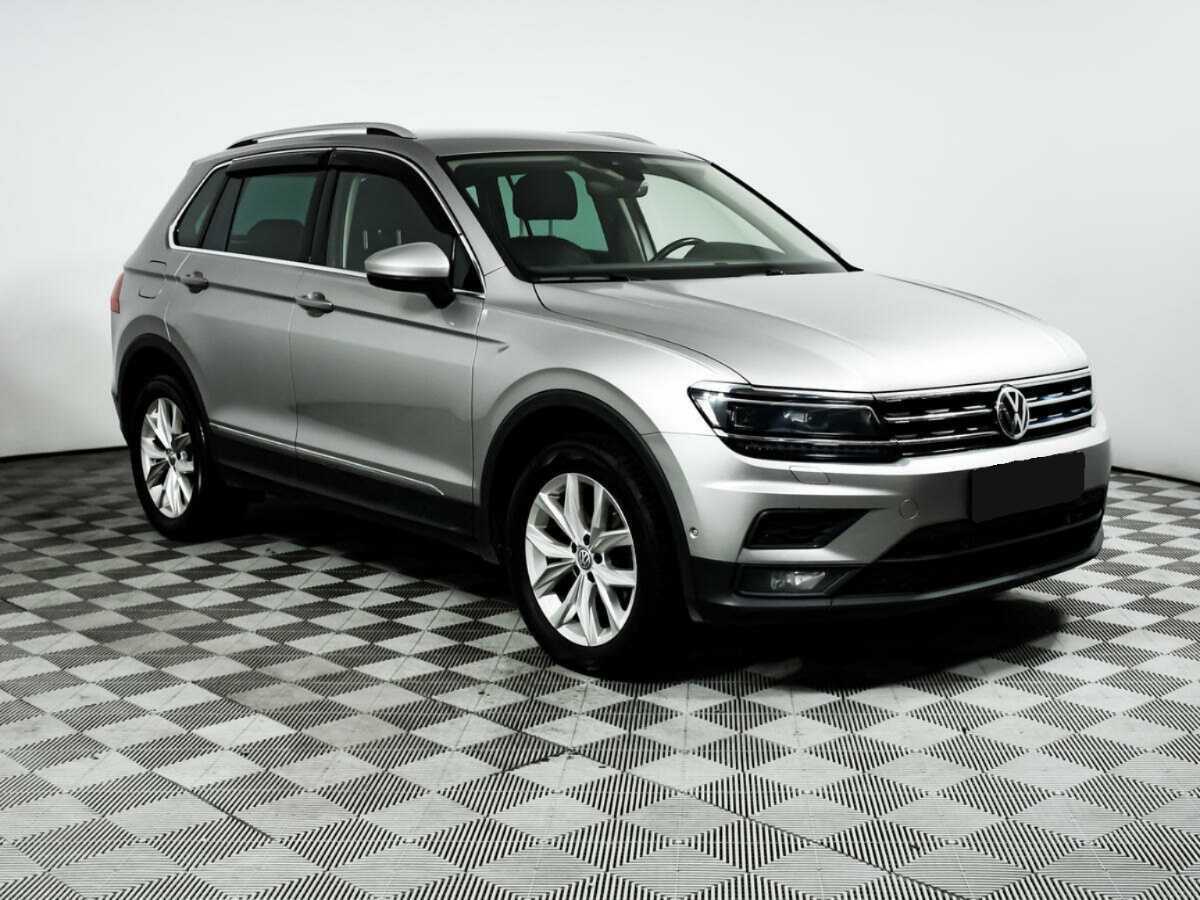 Купить Volkswagen Tiguan с пробегом. Фото: #2