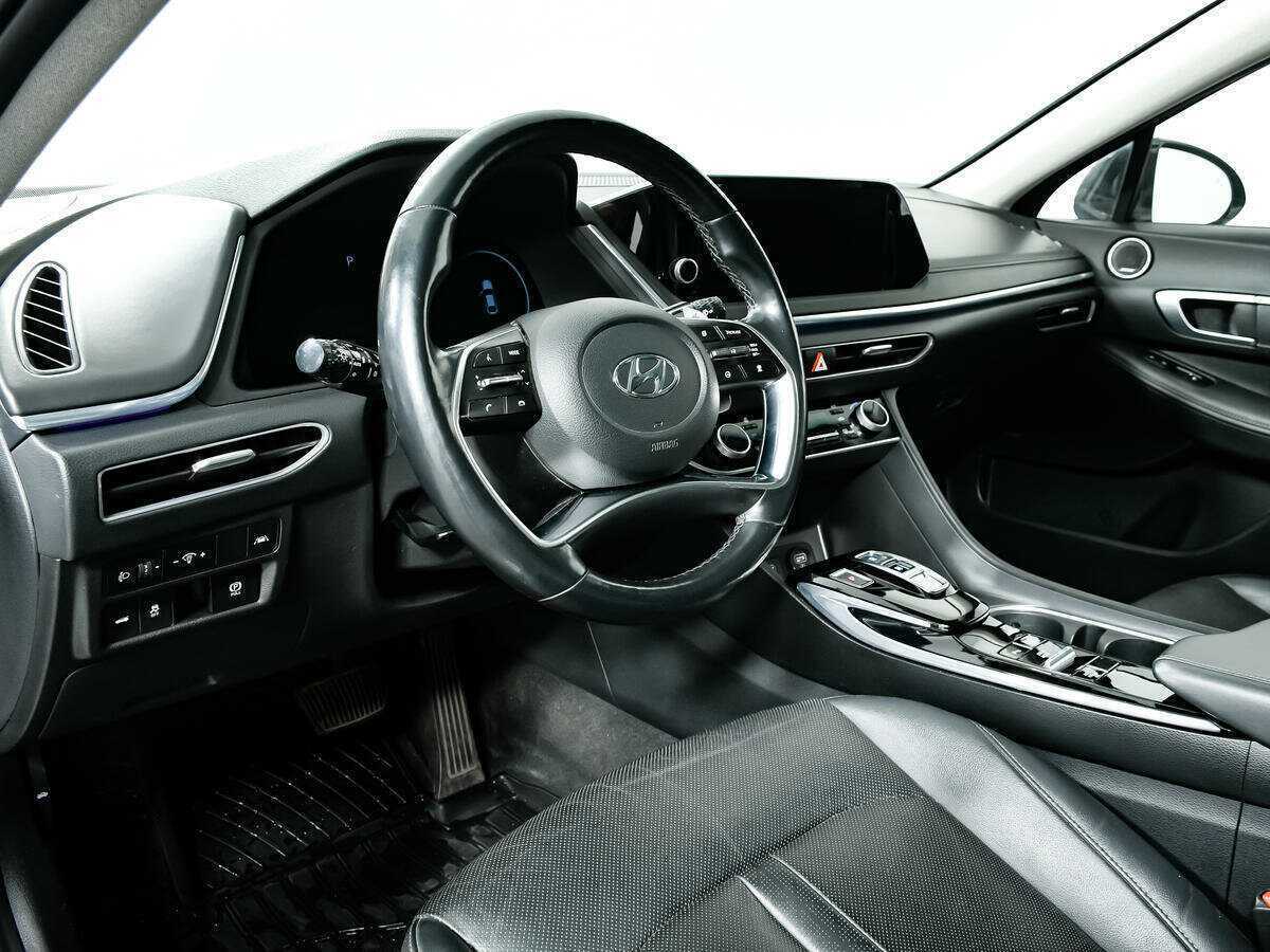 Купить Hyundai Sonata с пробегом. Фото: #10