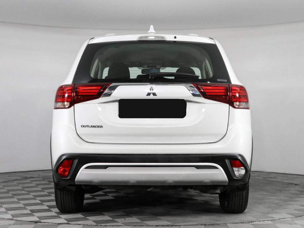 Купить Mitsubishi Outlander с пробегом. Фото: #5