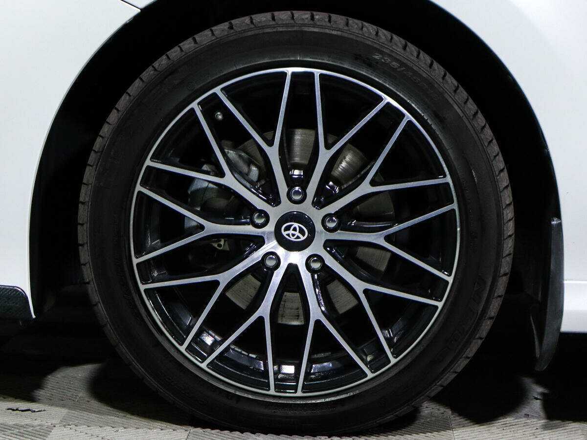 Купить Toyota Camry с пробегом. Фото: #15