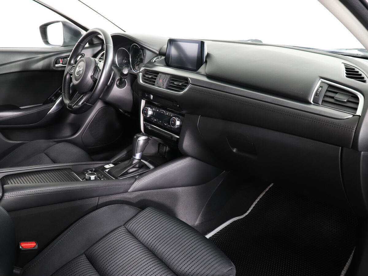 Купить Mazda 6 с пробегом. Фото: #9