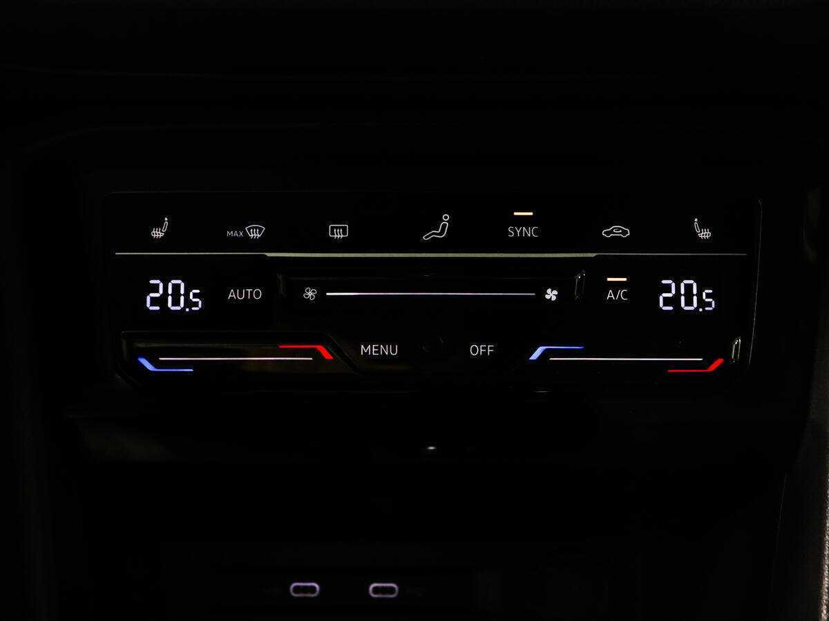 Купить Volkswagen Tiguan с пробегом. Фото: #15