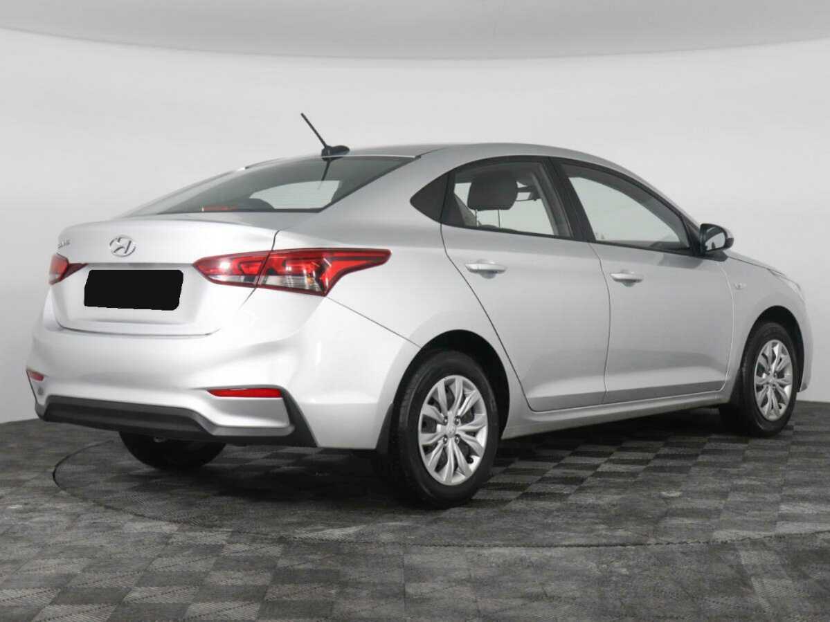 Купить Hyundai Solaris с пробегом. Фото: #4