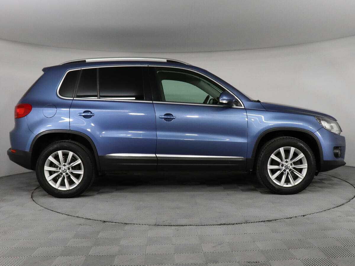 Купить Volkswagen Tiguan с пробегом. Фото: #3