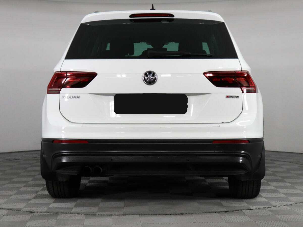 Купить Volkswagen Tiguan с пробегом. Фото: #5