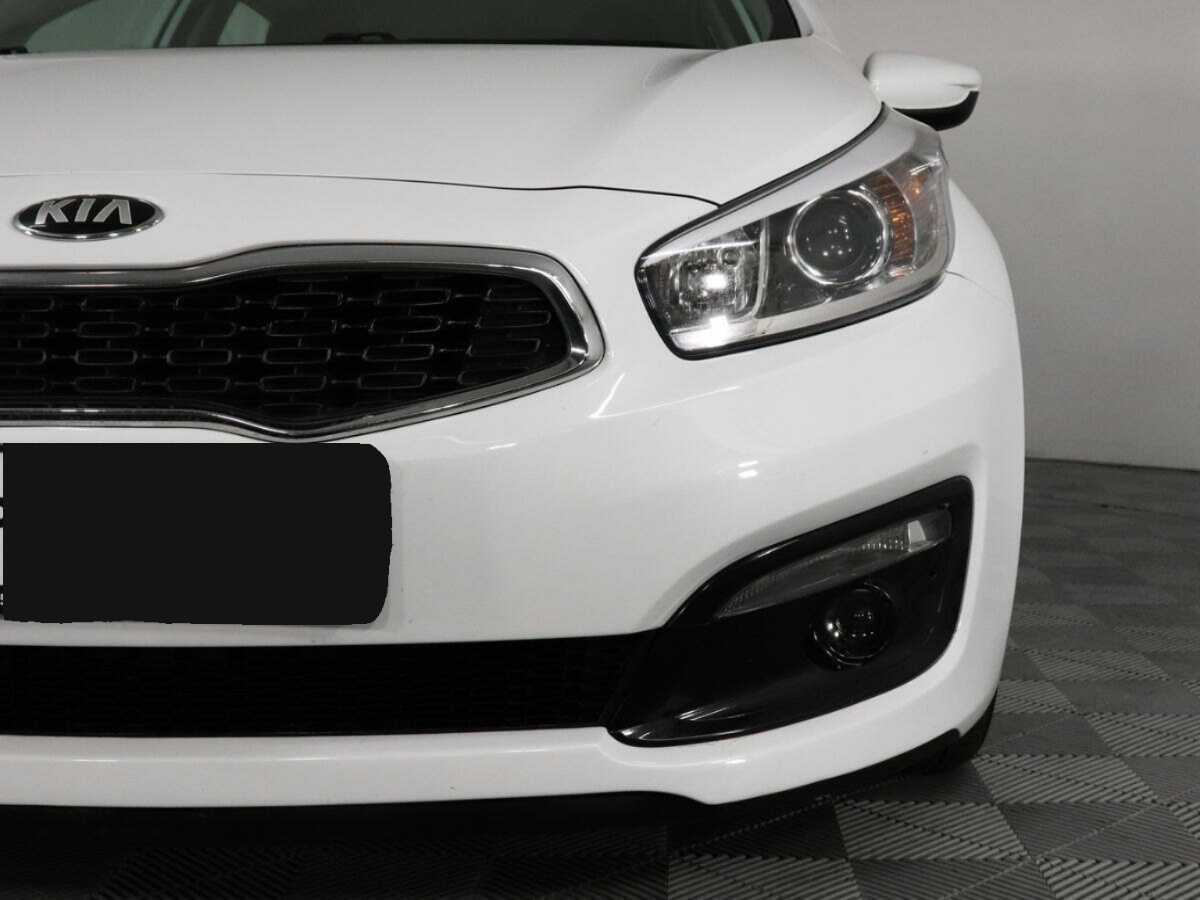 Купить Kia Ceed с пробегом. Фото: #6