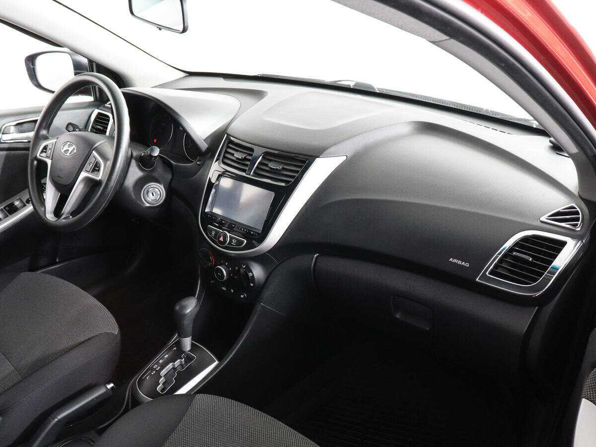 Купить Hyundai Solaris с пробегом. Фото: #5