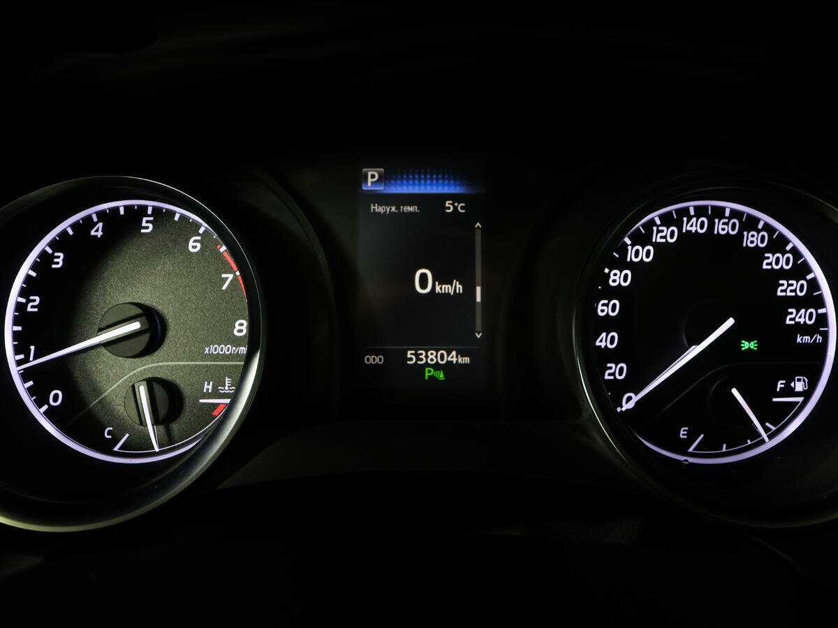 Купить Toyota Camry с пробегом. Фото: #10