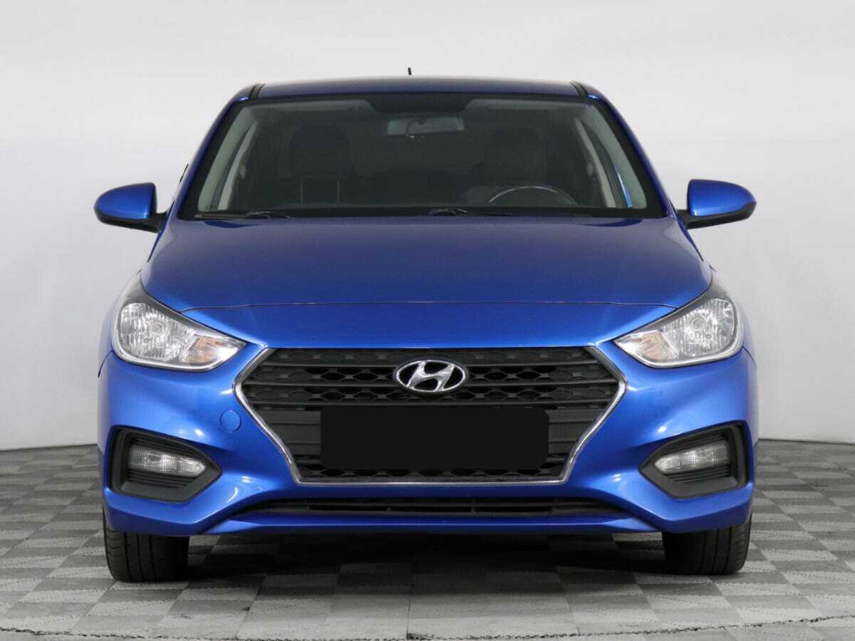 Купить Hyundai Solaris с пробегом. Фото: #1