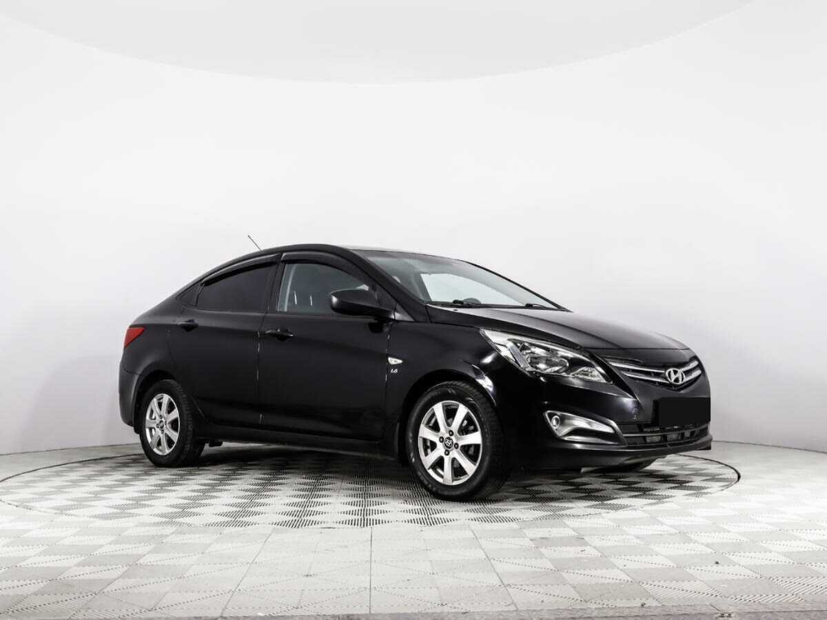Купить Hyundai Solaris с пробегом. Фото: #2