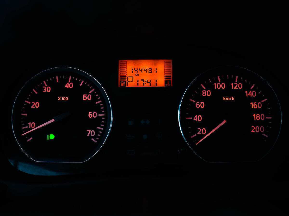 Купить Nissan Almera с пробегом. Фото: #5