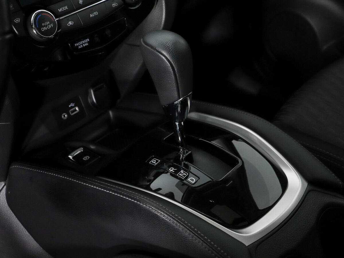 Купить Nissan X-Trail с пробегом. Фото: #9
