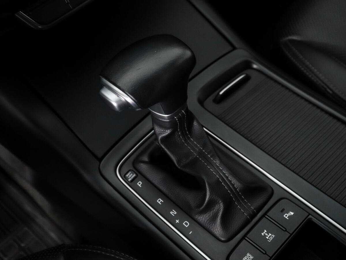 Купить Kia Sorento с пробегом. Фото: #15