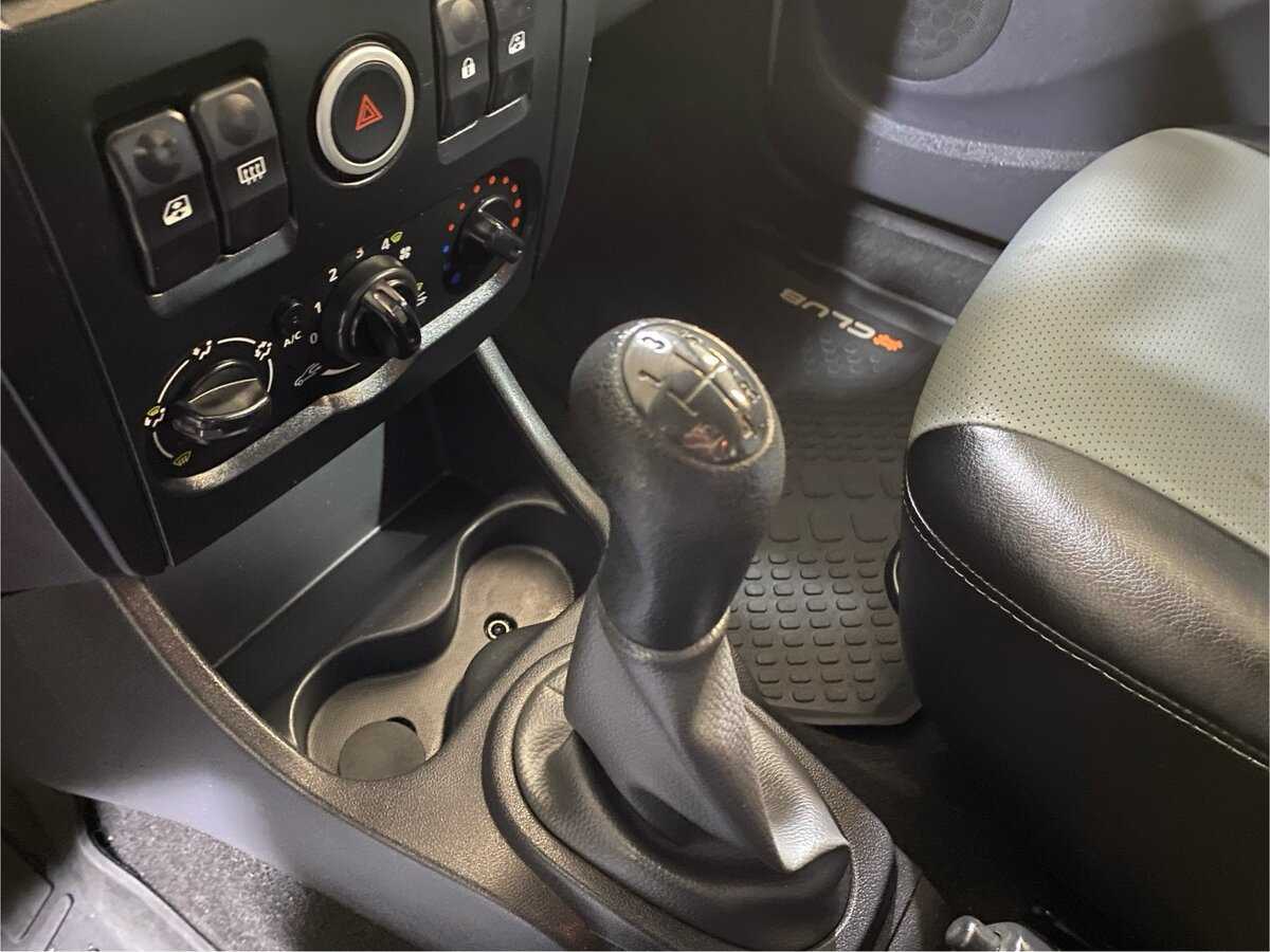 Купить Lada (ВАЗ) Largus с пробегом. Фото: #18