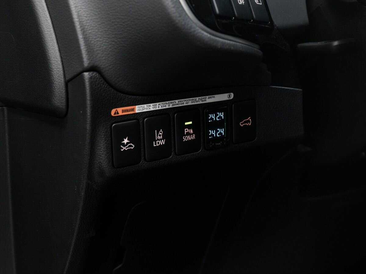 Купить Mitsubishi Outlander с пробегом. Фото: #16