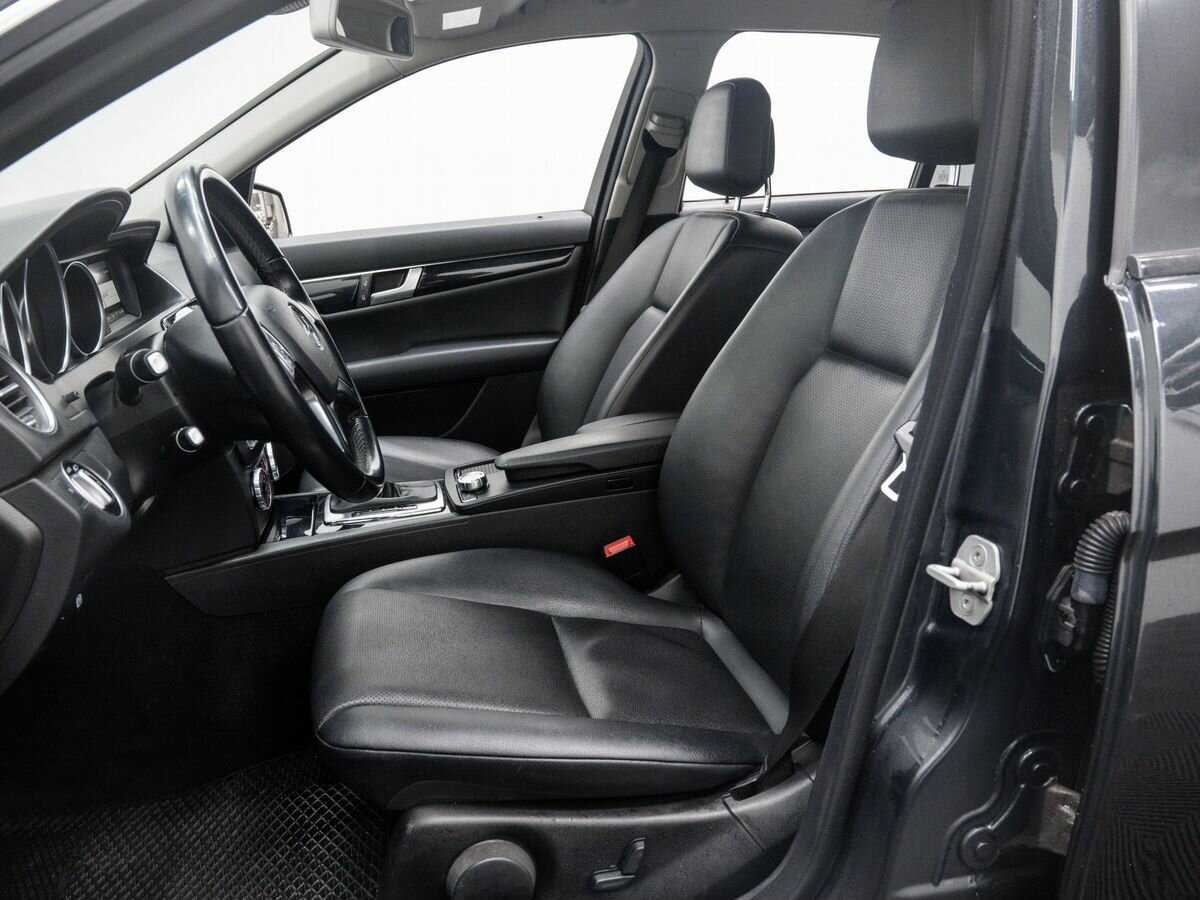 Купить Mercedes-Benz C-Класс с пробегом. Фото: #13