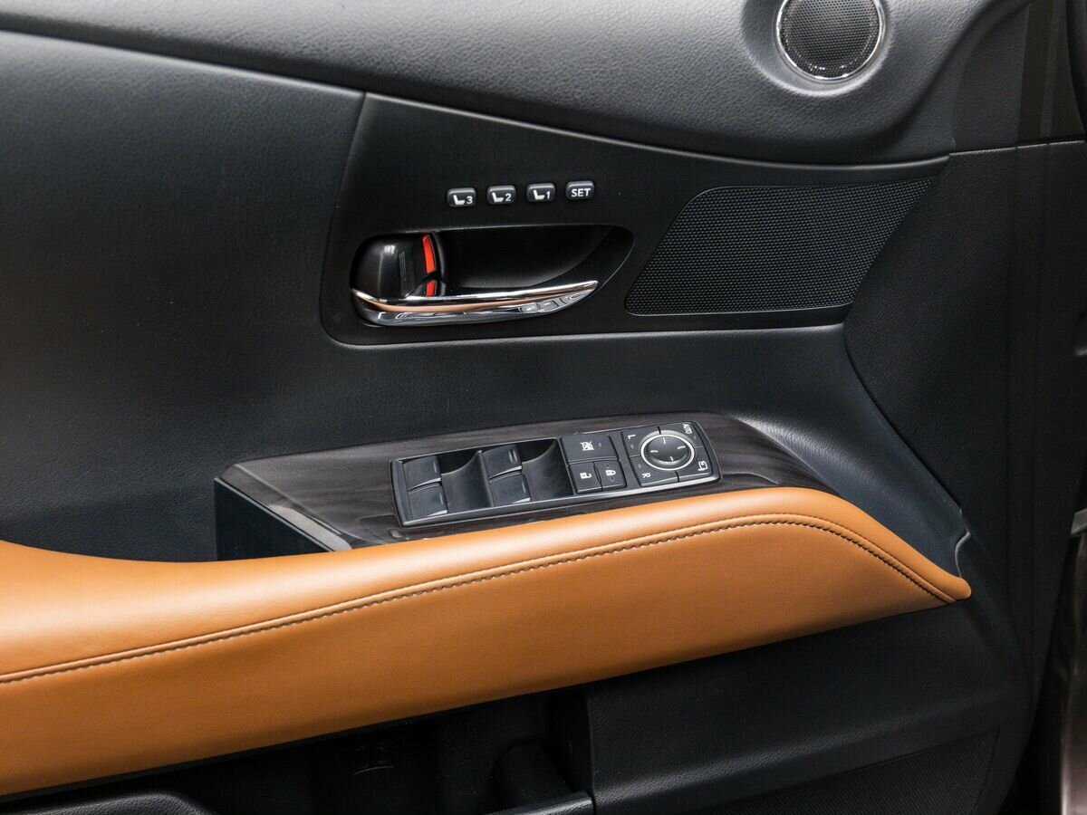 Купить Lexus RX с пробегом. Фото: #14