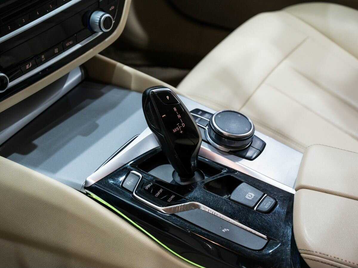 Купить BMW 5 серии с пробегом. Фото: #14