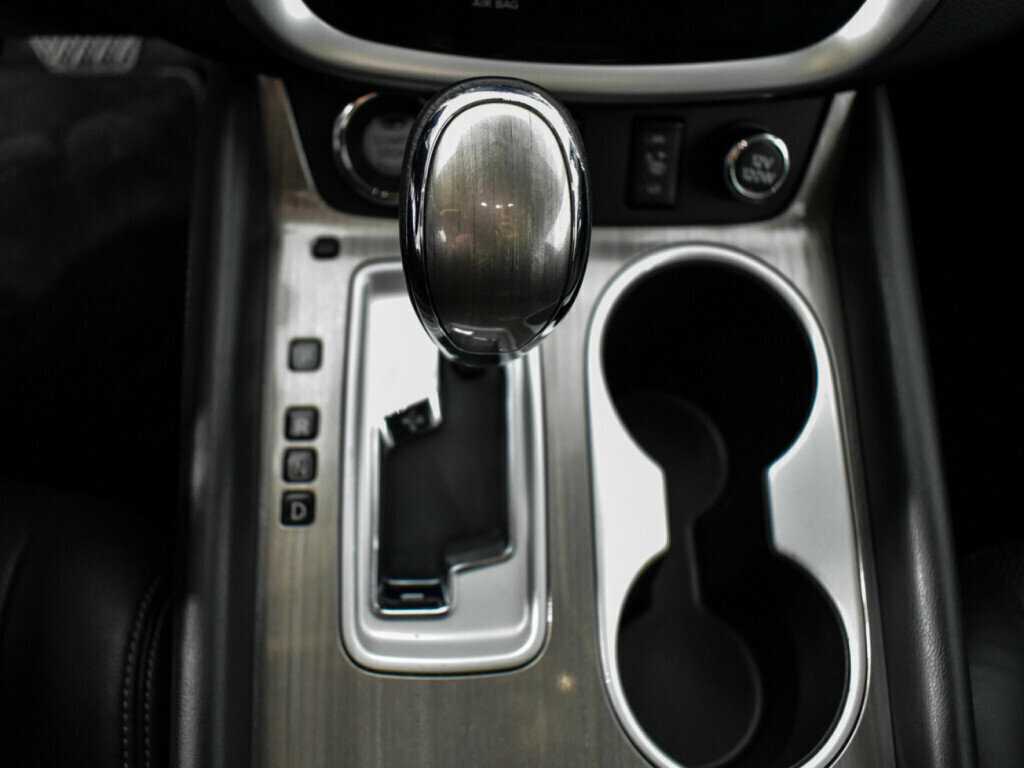 Купить Nissan Murano с пробегом. Фото: #11