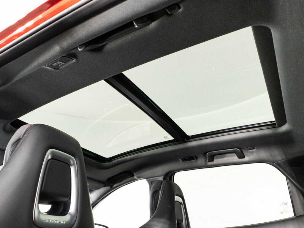 Купить Jetour Dashing с пробегом. Фото: #20