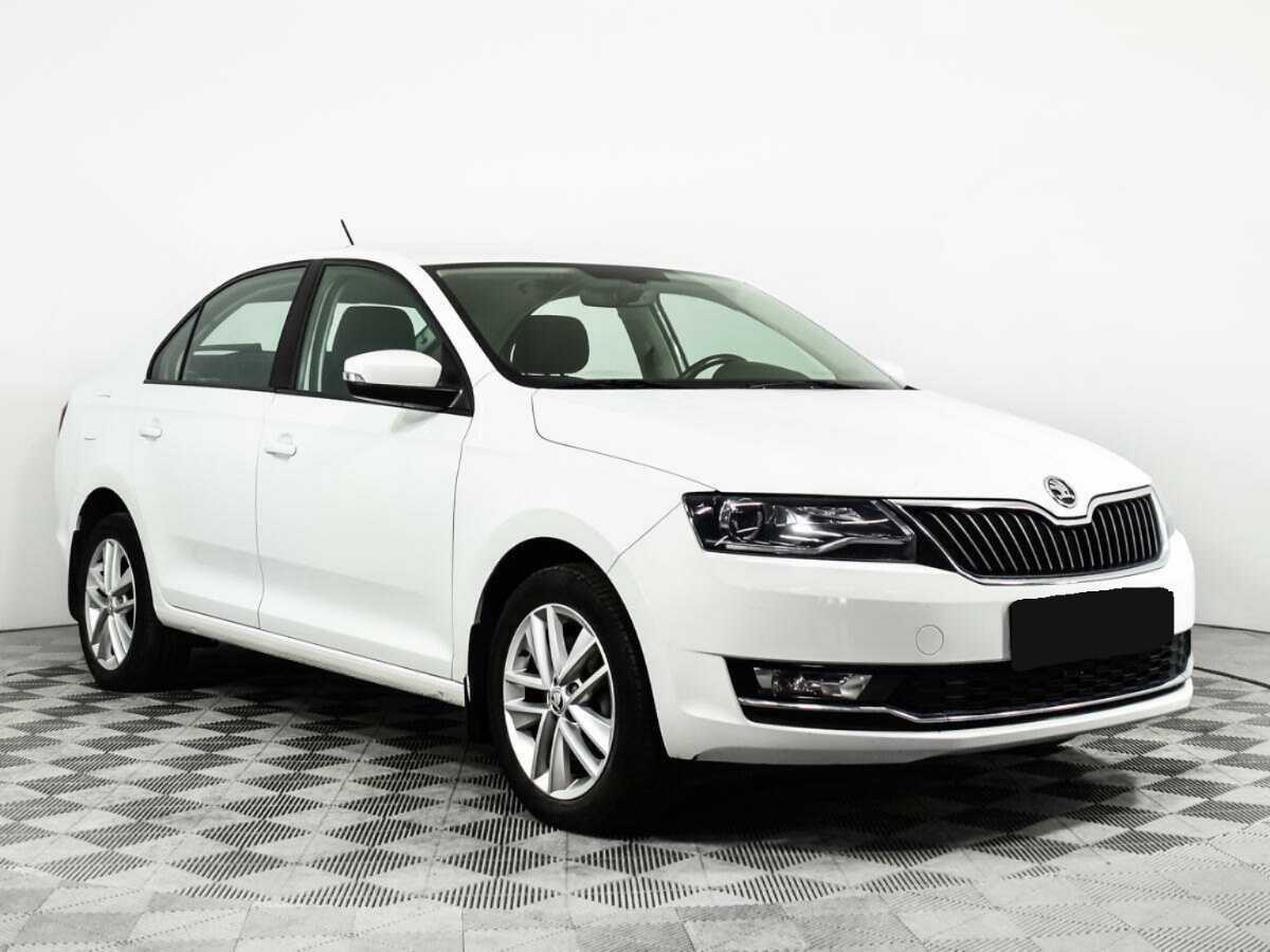 Купить Skoda Rapid с пробегом. Фото: #2