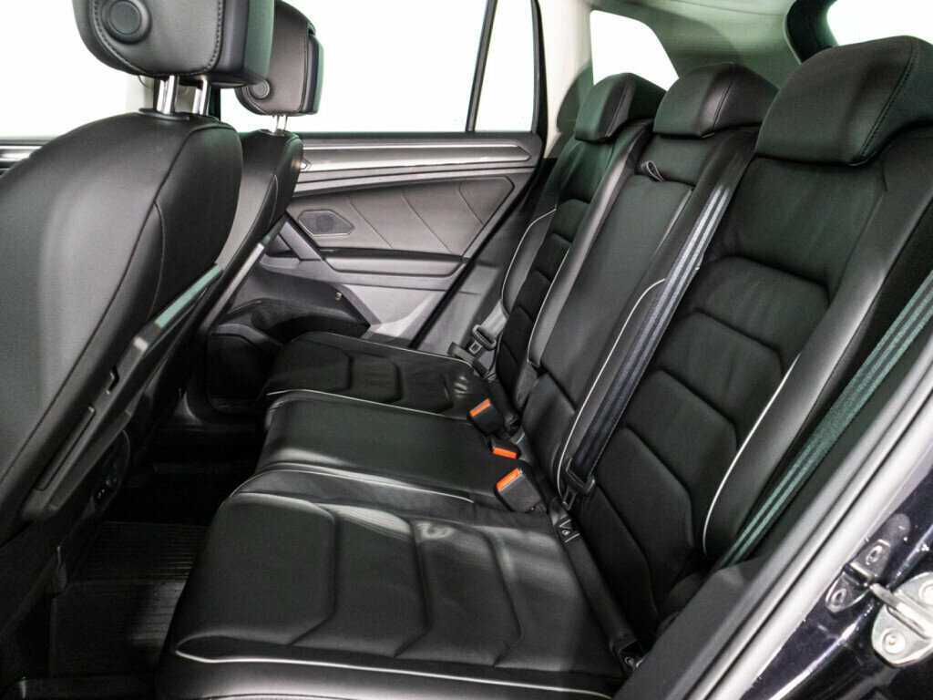 Купить Volkswagen Tiguan с пробегом. Фото: #9
