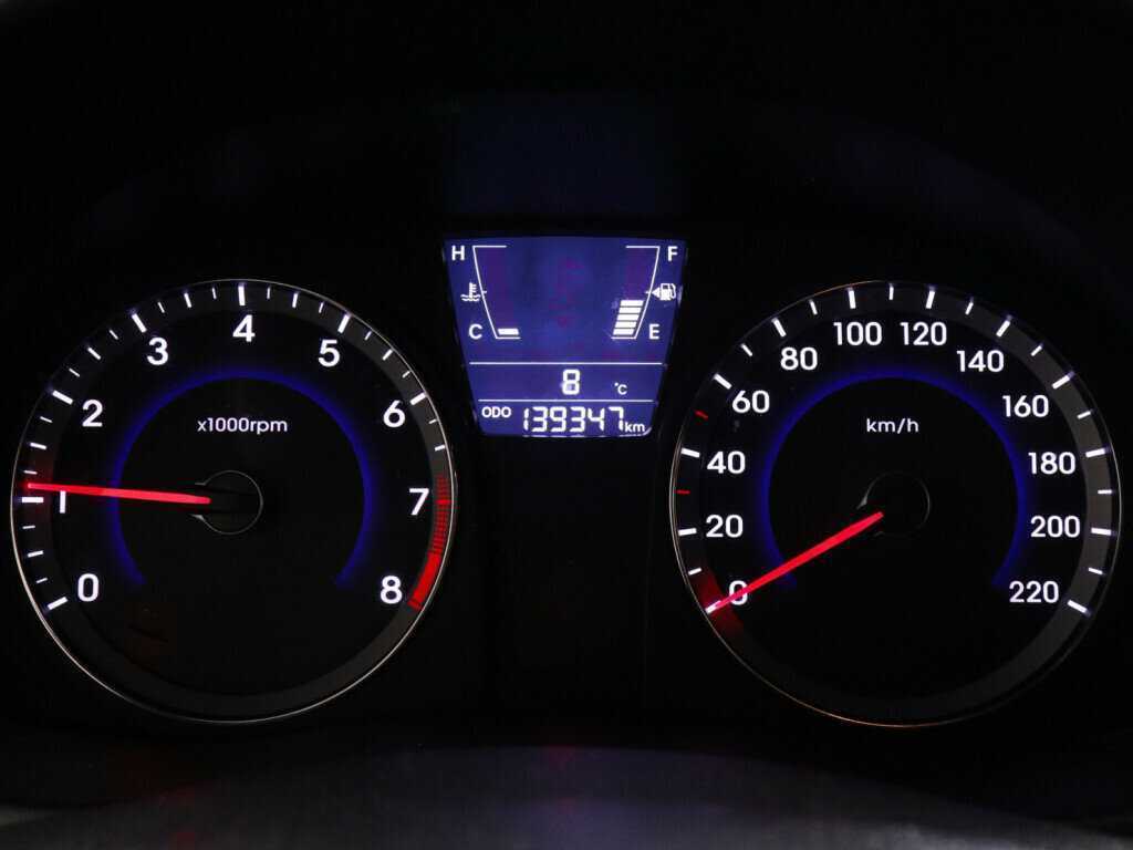 Купить Hyundai Solaris с пробегом. Фото: #6