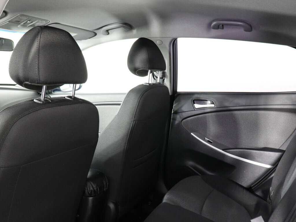 Купить Hyundai Solaris с пробегом. Фото: #7