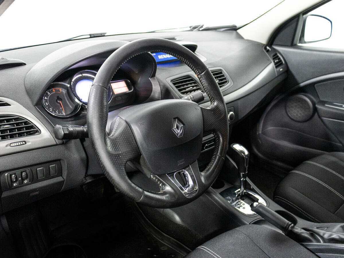 Купить Renault Fluence с пробегом. Фото: #10