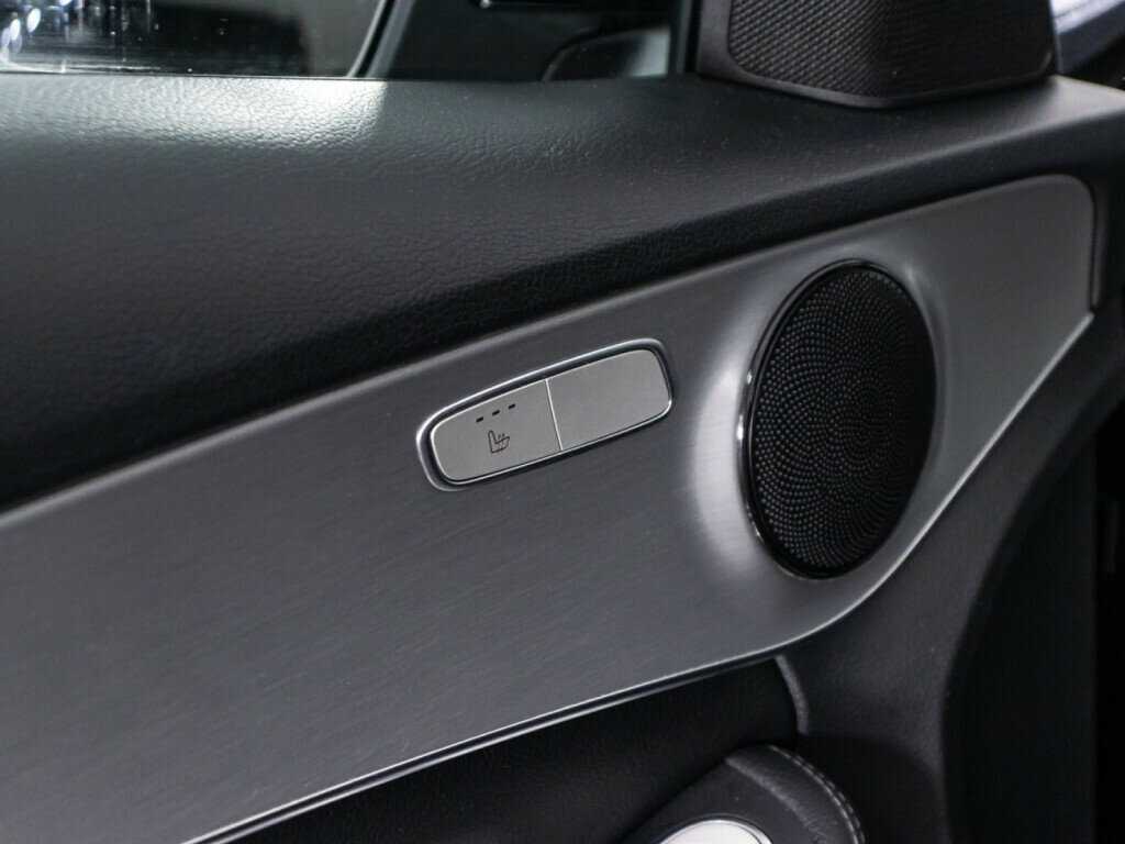 Купить Mercedes-Benz C-Класс с пробегом. Фото: #16