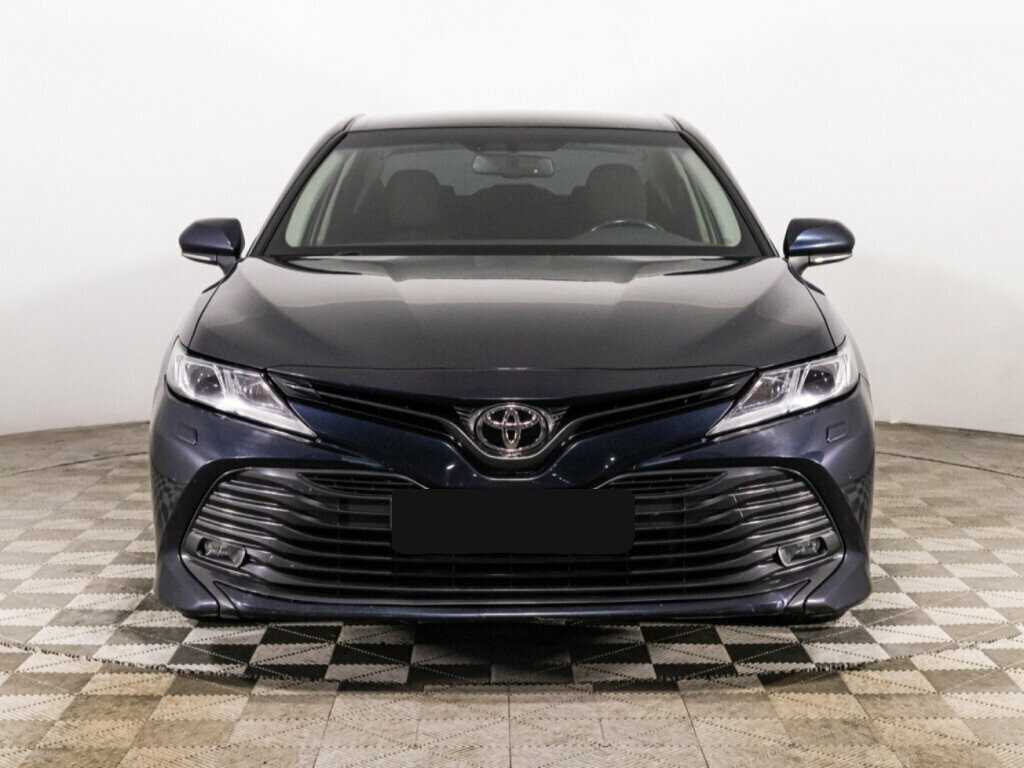 Купить Toyota Camry с пробегом. Фото: #1