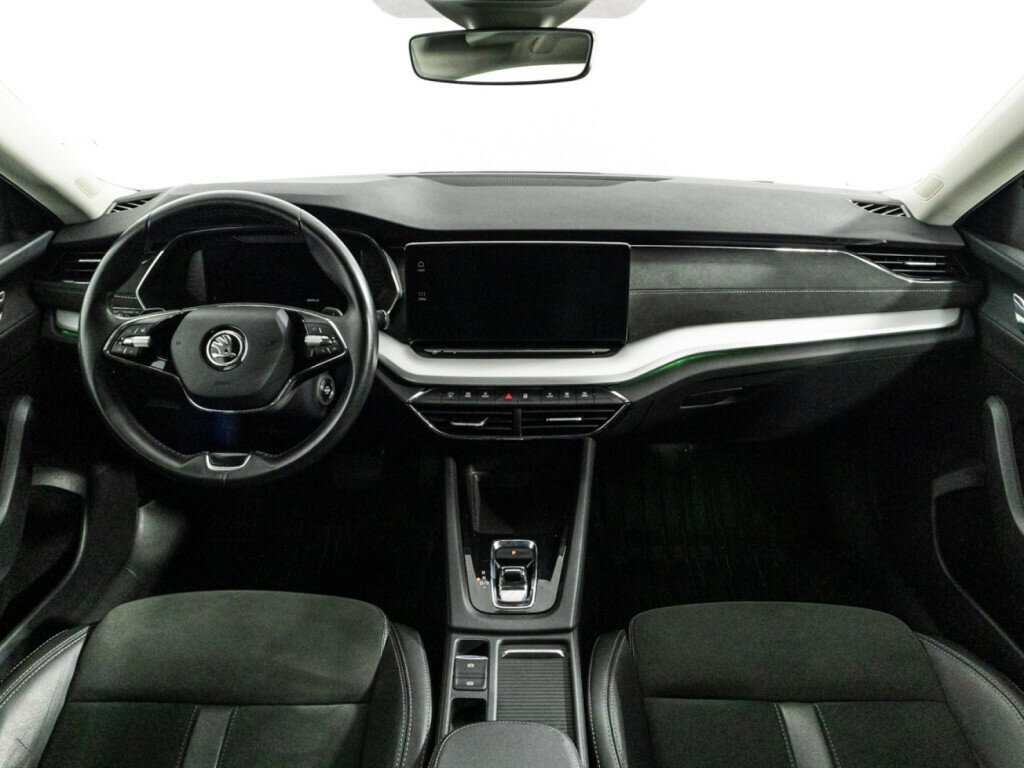 Купить Skoda Octavia с пробегом. Фото: #12