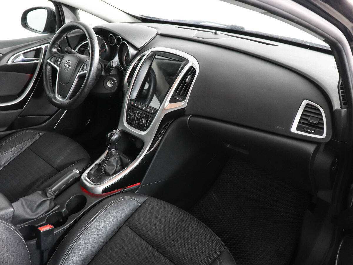 Купить Opel Astra с пробегом. Фото: #5