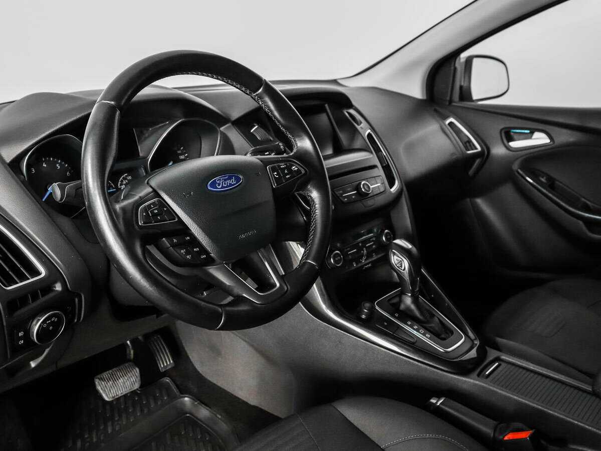 Купить Ford Focus с пробегом. Фото: #8