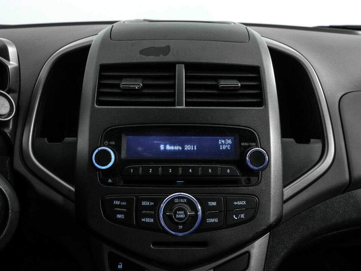Купить Chevrolet Aveo с пробегом. Фото: #13