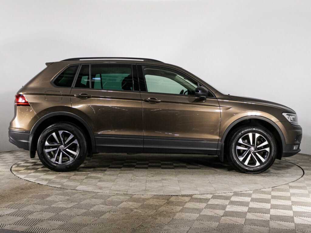 Купить Volkswagen Tiguan с пробегом. Фото: #3