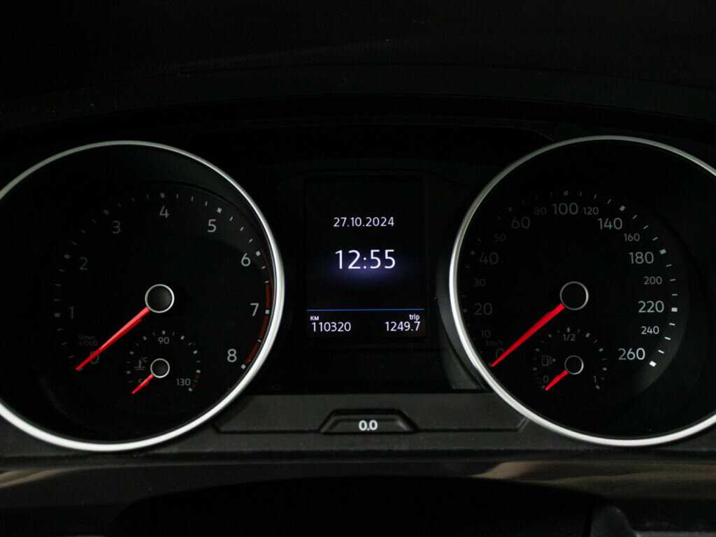 Купить Volkswagen Tiguan с пробегом. Фото: #11