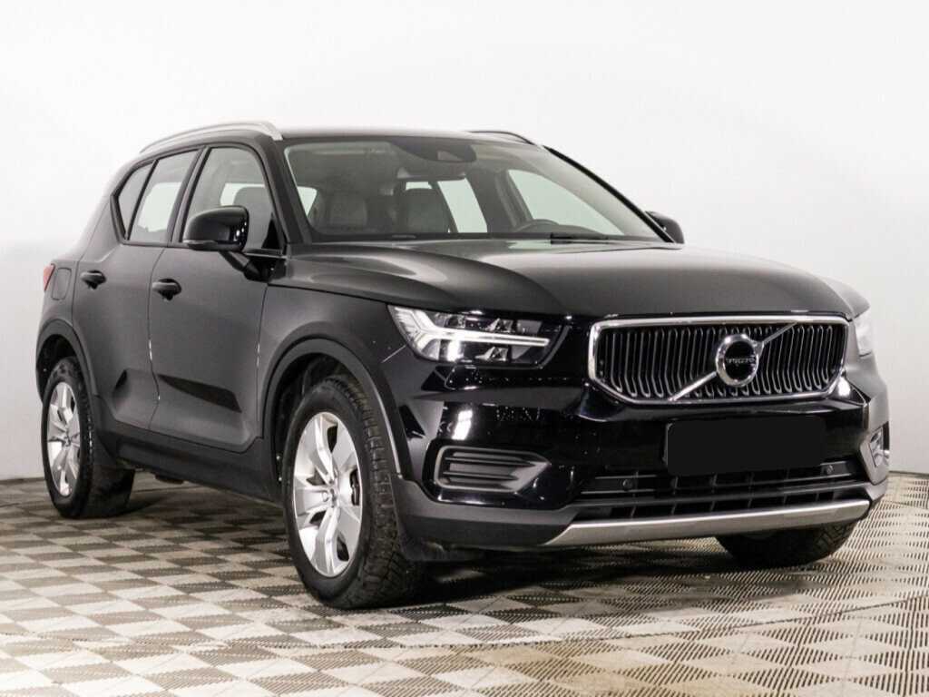 Купить Volvo XC40 с пробегом. Фото: #2