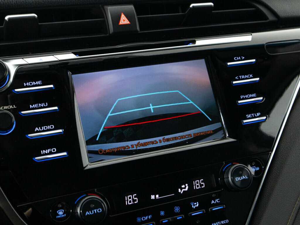 Купить Toyota Camry с пробегом. Фото: #14