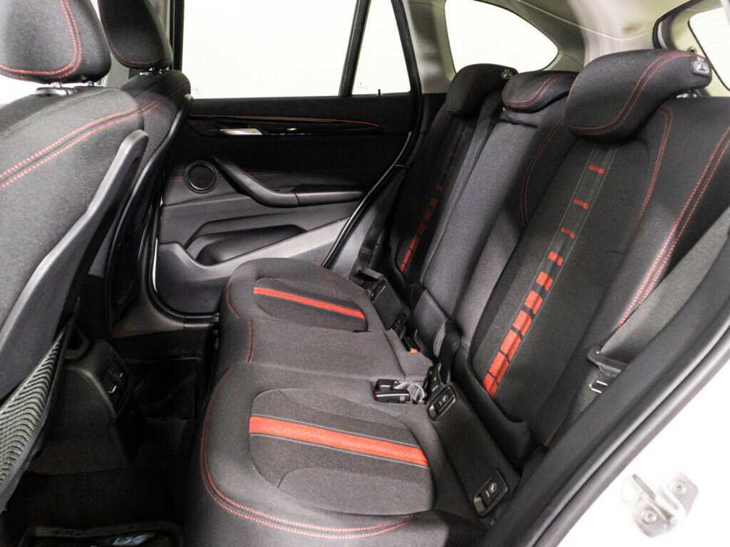 Купить BMW X1 с пробегом. Фото: #9