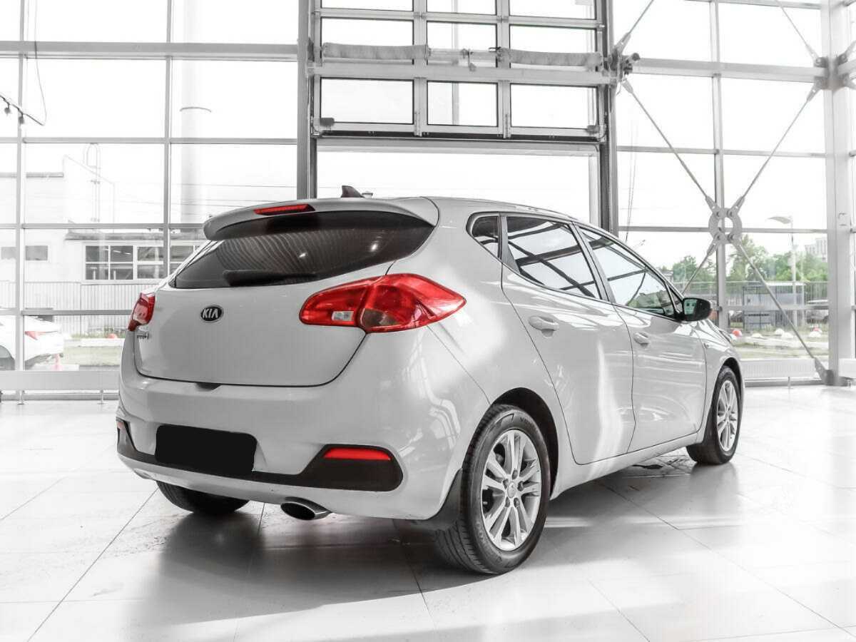 Купить Kia Ceed с пробегом. Фото: #4