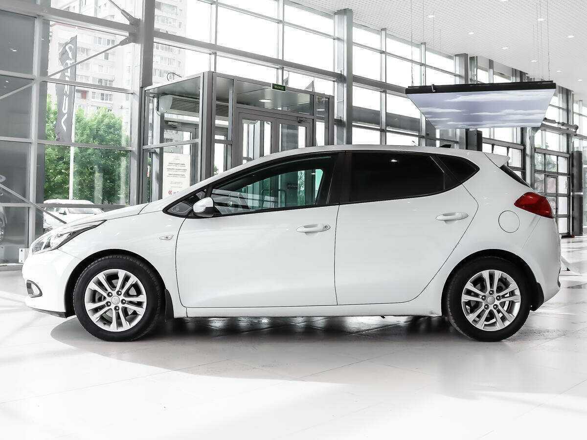 Купить Kia Ceed с пробегом. Фото: #7