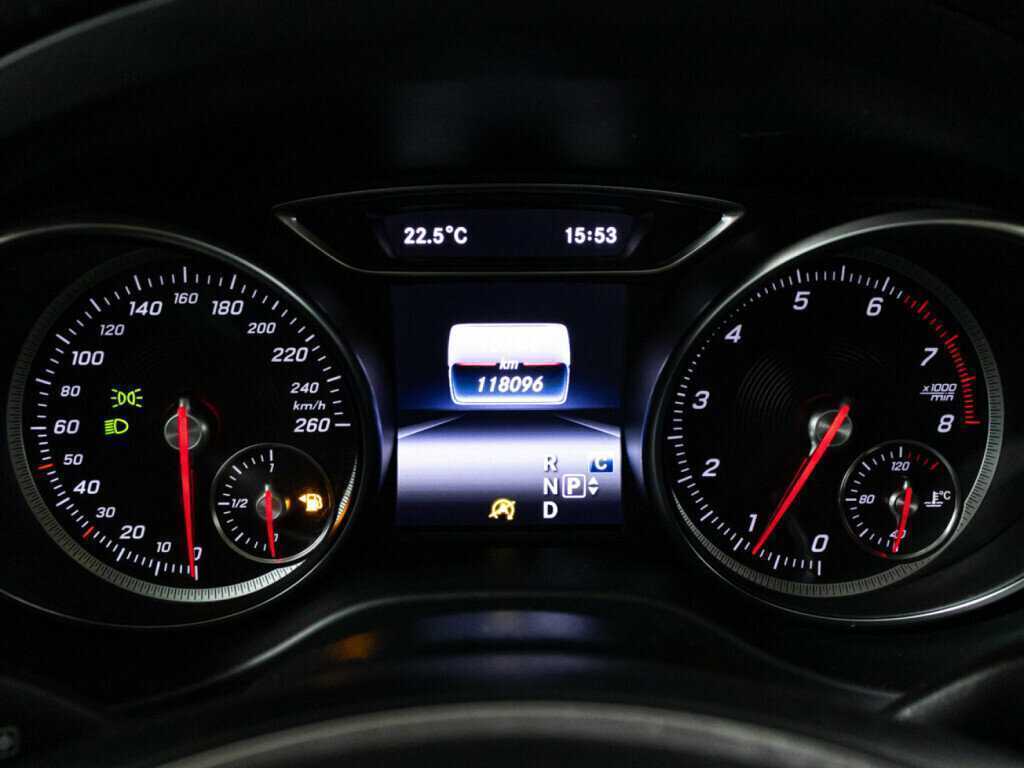 Купить Mercedes-Benz CLA с пробегом. Фото: #11